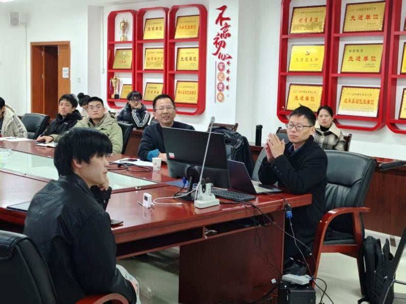 中国计量大学硕导曹松晓老师应邀来我院作学术报告